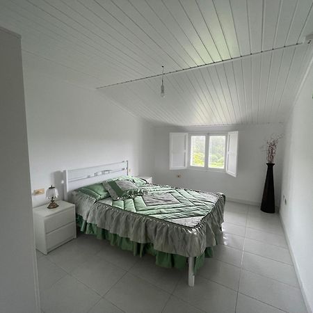Lar Etxea O Barqueiro Appartement Porto do Barqueiro Buitenkant foto